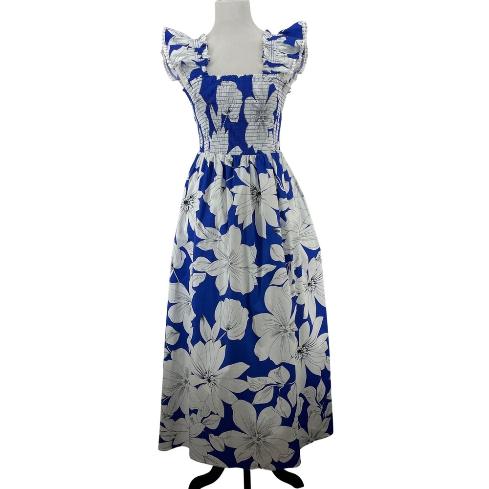 Anne Klein Size Medium Maxi Dress Blue White Floral Smocked Flutter Sleeve Women